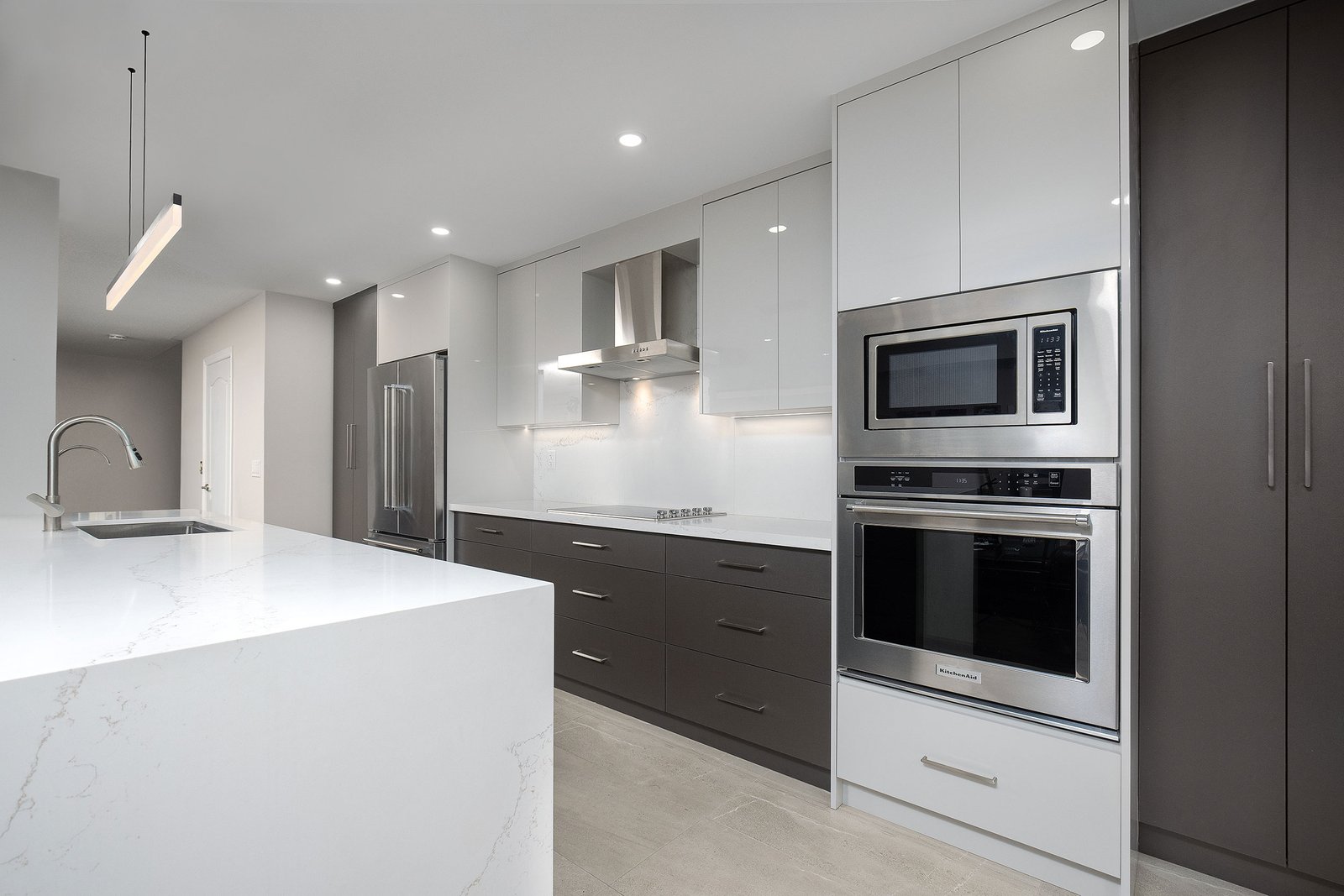 Commercial Interior Photographer Toronto | Gia Marescotti
