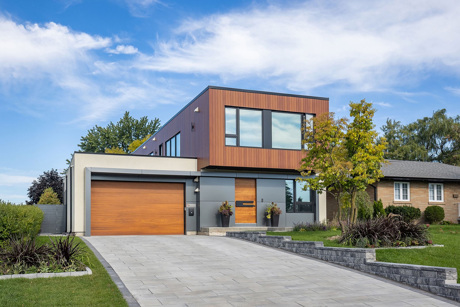 Commercial Interior Photographer Toronto | Gia Marescotti