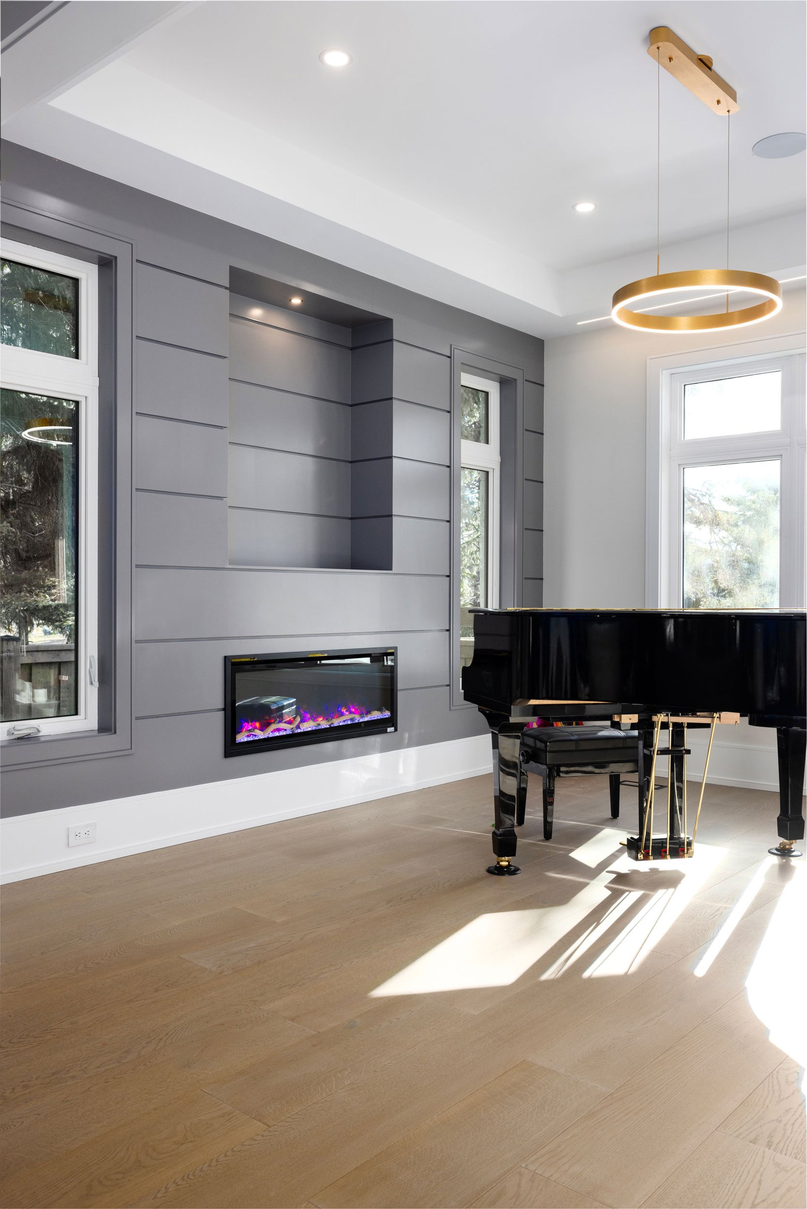 Commercial Interior Photographer Toronto | Gia Marescotti